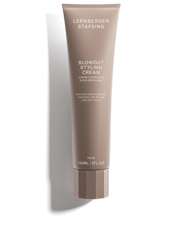 Lernberger Stafings Blowout Styling Cream tube on a white background