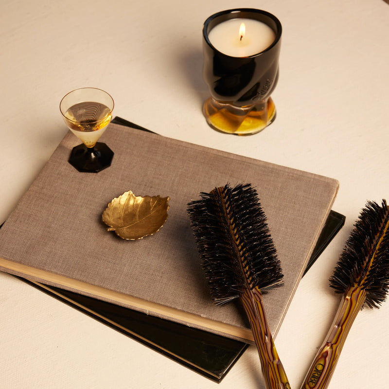 ORIBE Italian Resin Large Round Brush with Medium Brush and candle