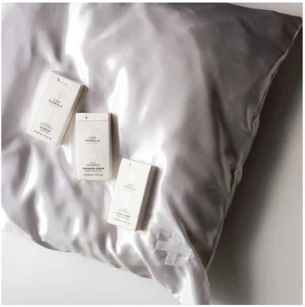 ILES FORMULA DREAM COLLECTION on Pillowcase