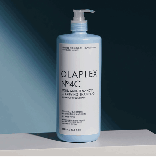 OLAPLEX No 4C Bond Maintenance Clarifying Shampoo x 1 Liter Lifestyle